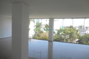 Sala com 92m², no bairro Madureira em Caxias do Sul para Comprar