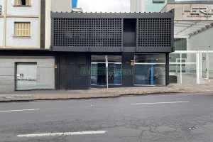 Pavilhão com 620m², no bairro Exposição em Caxias do Sul para Alugar