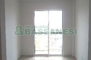 Apartamento com 54m², 2 dormitórios, 1 vaga, no bairro De Lazzer em Caxias do Sul para Alugar