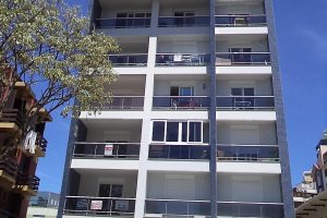 Kitinete Mobiliado com 30m², 1 dormitório, no bairro São Pelegrino em Caxias do Sul para Alugar