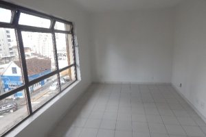 Sala com 15m², no bairro São Pelegrino em Caxias do Sul para Alugar