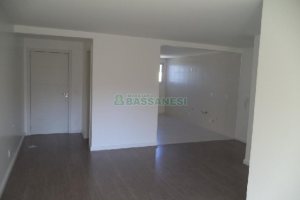 Apartamento com 97m², 2 dormitórios, 2 vagas, no bairro Panazzolo em Caxias do Sul para Comprar
