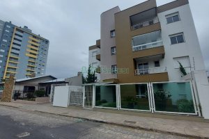 Apto Mobiliado com 37m², 1 dormitório, 1 vaga, no bairro Petrópolis em Caxias do Sul para Comprar