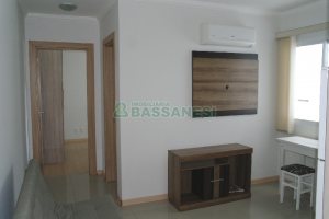 Apartamento com 37m², 1 dormitório, 1 vaga, no bairro Petrópolis em Caxias do Sul para Alugar