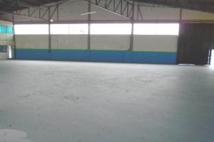 Pavilhão com 700m², no bairro São José em Caxias do Sul para Alugar