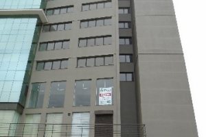 Sala com 42m², 1 vaga, no bairro Pio X em Caxias do Sul para Comprar