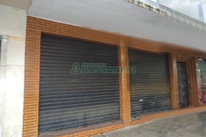 Loja com 130m², no bairro São Pelegrino em Caxias do Sul para Alugar