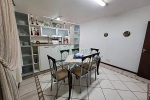 Apartamento com 144m², 3 dormitórios, 2 vagas, no bairro Panazzolo em Caxias do Sul para Alugar