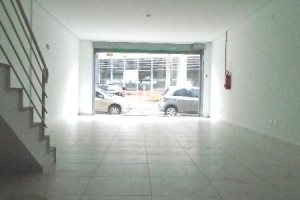 Loja com 220m², no bairro São Pelegrino em Caxias do Sul para Alugar