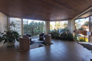 Apto Mobiliado com 112m², 4 dormitórios, 2 vagas, no bairro Lourdes em Caxias do Sul para Alugar