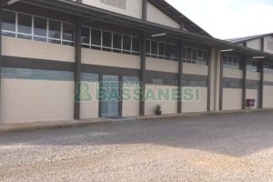 Pavilhão com 3000m², no bairro Cidade Nova em Caxias do Sul para Alugar