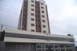 Apartamento com 64m², 2 dormitórios, 1 vaga, no bairro São Pelegrino em Caxias do Sul para Alugar