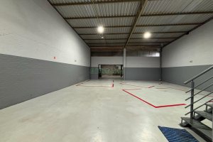 Pavilhão com 400m², no bairro Sagrada Família em Caxias do Sul para Alugar