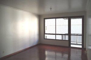 Apartamento com 136m², 3 dormitórios, 2 vagas, no bairro Centro em Caxias do Sul para Comprar