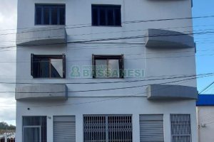 Apartamento com 85m², 2 dormitórios, 1 vaga, no bairro Marechal Floriano em Caxias do Sul para Alugar