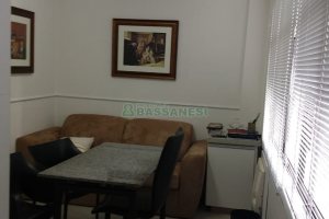 Sala com 48m², no bairro Centro em Caxias do Sul para Comprar