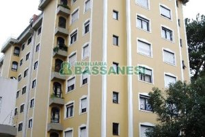 Apartamento com 112m², 3 dormitórios, 2 vagas, no bairro Centro em Caxias do Sul para Comprar