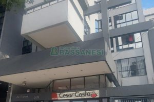Apartamento com 77m², 2 dormitórios, 1 vaga, no bairro Centro em Caxias do Sul para Alugar