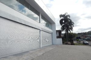 Loja com 570m², no bairro Esplanada em Caxias do Sul para Alugar