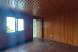 Casa com 166m², 2 dormitórios, 1 vaga, no bairro Rio Branco em Caxias do Sul para Comprar