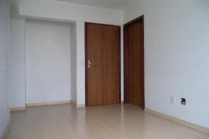 Apartamento com 56m², 2 dormitórios, 1 vaga, no bairro Centro em Caxias do Sul para Comprar