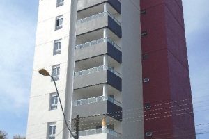 Loja com 170m², 1 vaga, no bairro Sagrada Família em Caxias do Sul para Comprar