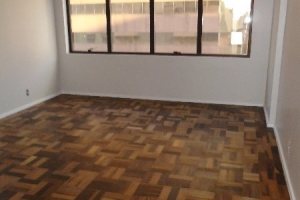 Sala com 50m², no bairro Centro em Caxias do Sul para Alugar