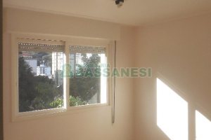 Apartamento com 61m², 2 dormitórios, no bairro Centro em Caxias do Sul para Comprar