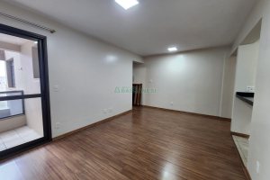 Apto Mobiliado com 59m², 1 dormitório, 1 vaga, no bairro Centro em Caxias do Sul para Comprar