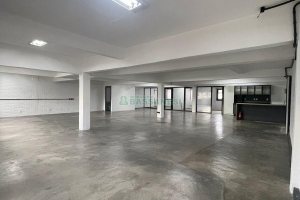 Sala com 250m², no bairro São Pelegrino em Caxias do Sul para Alugar