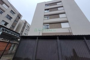 Apartamento com 70m², 3 dormitórios, 1 vaga, no bairro Jardim América em Caxias do Sul para Comprar
