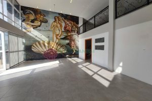 Loja com 370m², 2 vagas, no bairro Santa Catarina em Caxias do Sul para Alugar