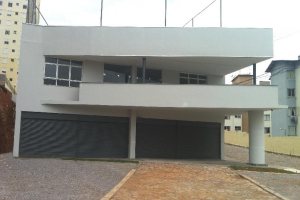Loja com 475m², no bairro Diamantino em Caxias do Sul para Comprar