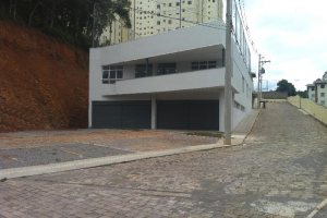 Loja com 475m², no bairro Diamantino em Caxias do Sul para Comprar