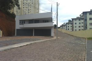 Loja com 475m², no bairro Diamantino em Caxias do Sul para Comprar