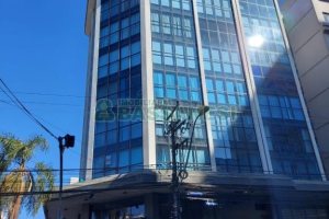 Sala Mobiliada com 95m², no bairro Centro em Caxias do Sul para Alugar