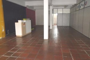Loja com 130m², no bairro Santa Catarina em Caxias do Sul para Alugar