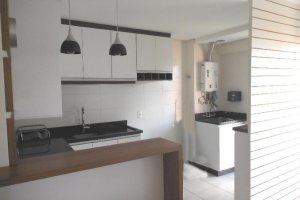 Apto Mobiliado, 2 dormitórios, 1 vaga, no bairro Rio Branco em Caxias do Sul para Comprar