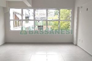 Sala com 41m², 1 vaga, no bairro Santa Catarina em Caxias do Sul para Alugar