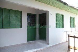 Casa com 63m², 2 dormitórios, 1 vaga, no bairro Planalto em Caxias do Sul para Comprar