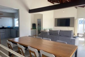 Apto Mobiliado com 250m², 3 dormitórios, 2 vagas, no bairro Floresta em Caxias do Sul para Alugar