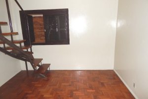 Casa com 265m², 4 dormitórios, 1 vaga, no bairro Panazzolo em Caxias do Sul para Comprar