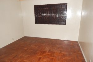 Casa com 265m², 4 dormitórios, 1 vaga, no bairro Panazzolo em Caxias do Sul para Comprar