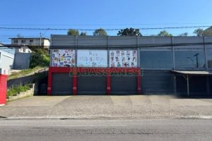 Loja com 360m², no bairro Esplanada em Caxias do Sul para Alugar