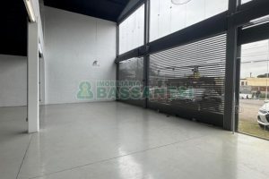 Loja com 360m², no bairro Esplanada em Caxias do Sul para Alugar