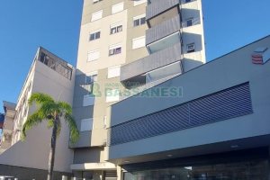 Apartamento com 84m², 3 dormitórios, 2 vagas, no bairro Rio Branco em Caxias do Sul para Alugar