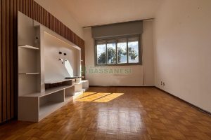 Apartamento com 82m², 2 dormitórios, 1 vaga, no bairro Medianeira em Caxias do Sul para Alugar