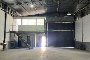 Pavilhão com 360m², no bairro Marechal Floriano em Caxias do Sul para Alugar
