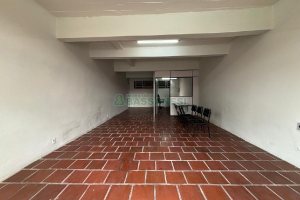 Loja com 60m², no bairro Marechal Floriano em Caxias do Sul para Alugar