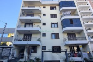 Apartamento com 120m², 3 dormitórios, 2 vagas, no bairro Pio X em Caxias do Sul para Alugar